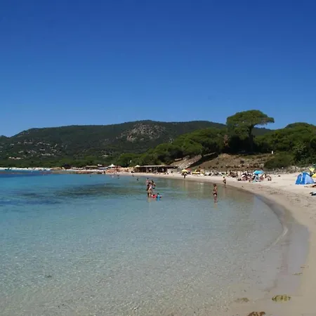 In Languedoc With Pool Near Historic Cities Villa