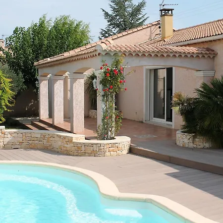 In Languedoc With Pool Near Historic Cities Villa *