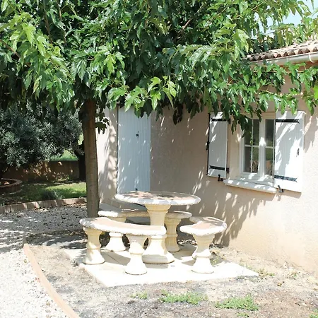 In Languedoc With Pool Near Historic Cities Villa
