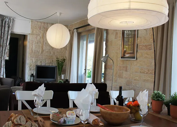 In Languedoc With Pool Near Historic Cities Rousson (Gard)