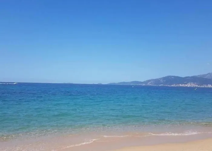In Languedoc With Pool Near Historic Cities * Rousson (Gard)